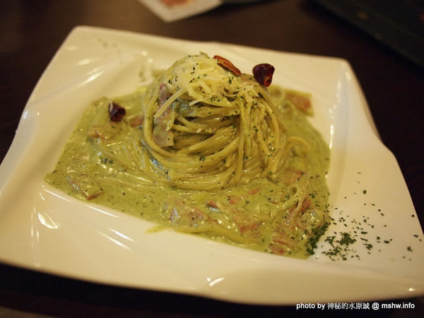 Tapa Loca義式主題餐廳:【食記】義大利麵還不錯吃,其他的就不敢說了 @ 台中西區-Tapa Loca Restaurant-帽子南義料理啤酒餐廳