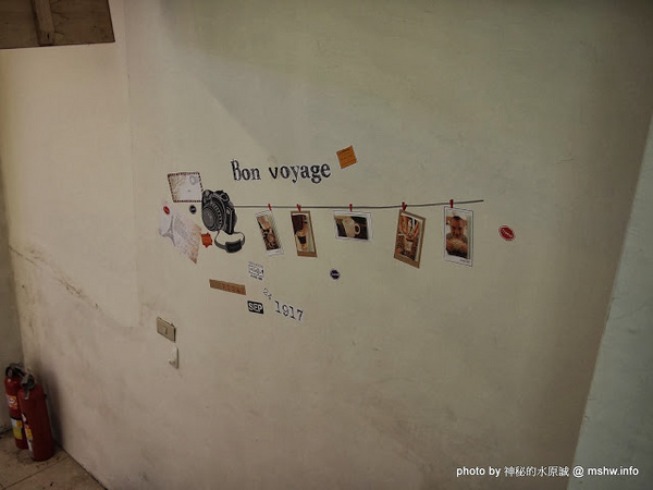 Yummy Cafe:【食記】鴨子湖畔聊爆肝 @ 新竹香山-中華大學-Yummy Cafe-兩講學堂