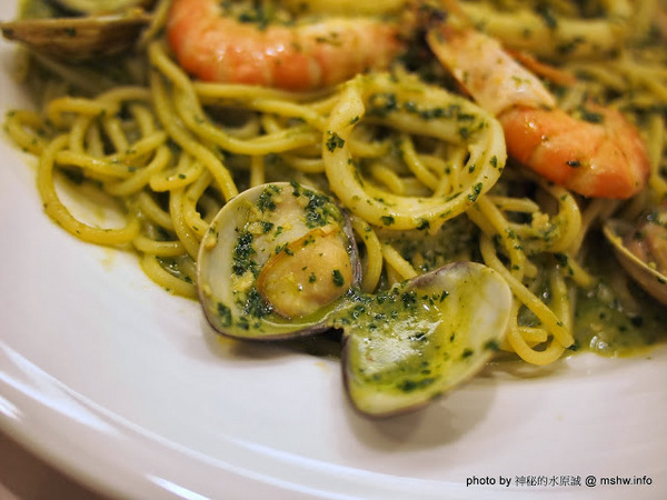 亞丁尼義式麵屋：【食記】台中西區-Yadingni Spaghetti house 亞丁尼義式麵屋 : 料多香濃又實在,CP值絕佳的好吃義大利麵!