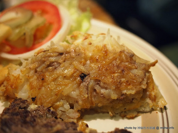 TABLE JOE PLUS喬桌子廚房(遠百店)：【食記】新竹北區-Table Joe Plus-喬桌子廚房 : 漢堡好吃,鬆餅有點雷…不過圓桌怎麼喬都是圓的