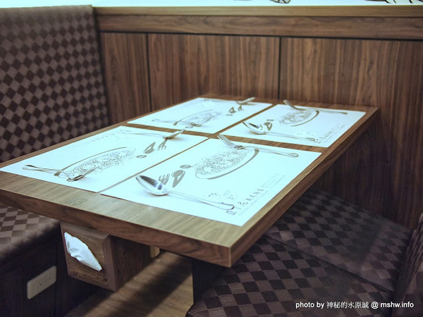 亞丁尼義式麵屋：【食記】台中西區-Yadingni Spaghetti house 亞丁尼義式麵屋 : 料多香濃又實在,CP值絕佳的好吃義大利麵!