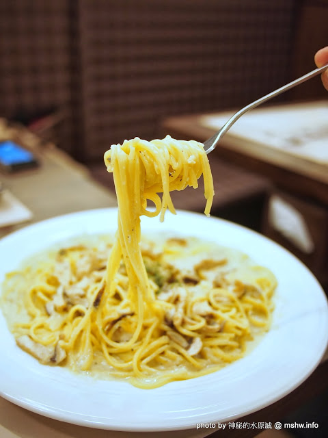 亞丁尼義式麵屋：【食記】台中西區-Yadingni Spaghetti house 亞丁尼義式麵屋 : 料多香濃又實在,CP值絕佳的好吃義大利麵!