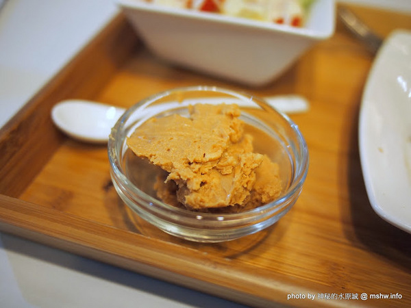 台灣惠蓀咖啡(華美館):【食記】【景點】台中西區-台灣惠蓀咖啡-華美館 : 新店的氣氛與空間都更好囉!還有親愛的偶像劇加持呢^^