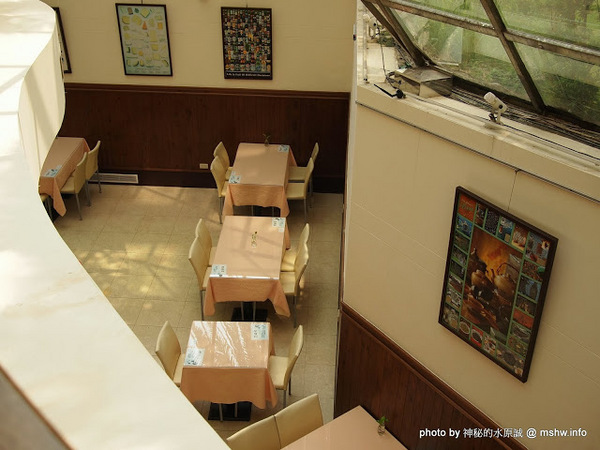 Yummy Cafe:【食記】鴨子湖畔聊爆肝 @ 新竹香山-中華大學-Yummy Cafe-兩講學堂