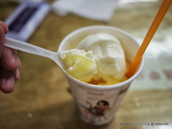 正典牛乳大王：【食記】口感硬梆梆的古早味冰磚 @ 南投-中興新村-正典牛乳大王