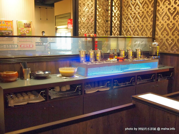 鍋神日式涮涮鍋(台中逢甲旗艦店):【食記】台中西屯-鍋神日式涮涮鍋(台中逢甲旗艦店)@逢甲夜市 : 一如故往的新鮮食材,CP值高的大甲鍋神平價火鍋