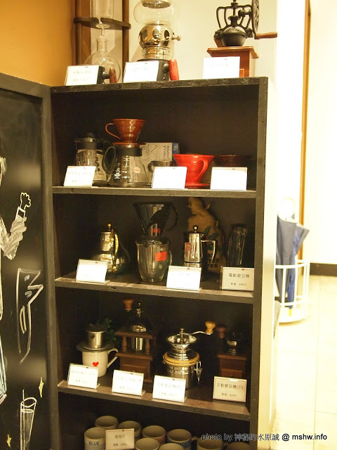 台灣惠蓀咖啡(華美館):【食記】【景點】台中西區-台灣惠蓀咖啡-華美館 : 新店的氣氛與空間都更好囉!還有親愛的偶像劇加持呢^^