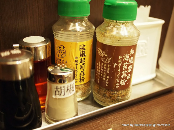 RingerHut長崎強棒麵(統一阪急店)：【食記】健康取向! 來自九州的蔬菜雜燴麵 @ 台北信義-Riger Hut長崎強棒麵-阪急店