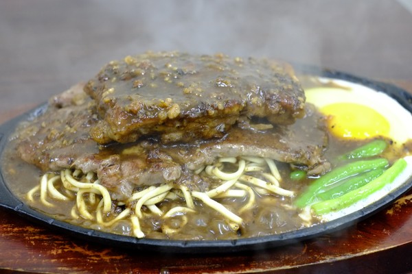 金牛座牛排館：懷念的雙拼再現-金牛座牛排