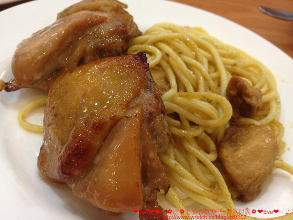 Pizza Hut 歡樂吧(中壢餐廳店):【食記】oO。。中壢店必勝客歡樂吧Pizza吃到飽:『義大利香料季~香氣似義』!。o○。