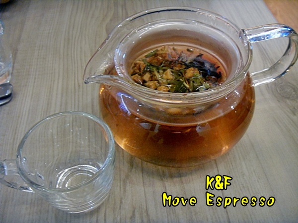 Move Espresso：[台北 中山] 餐點用心的溫馨小店~Move Espresso