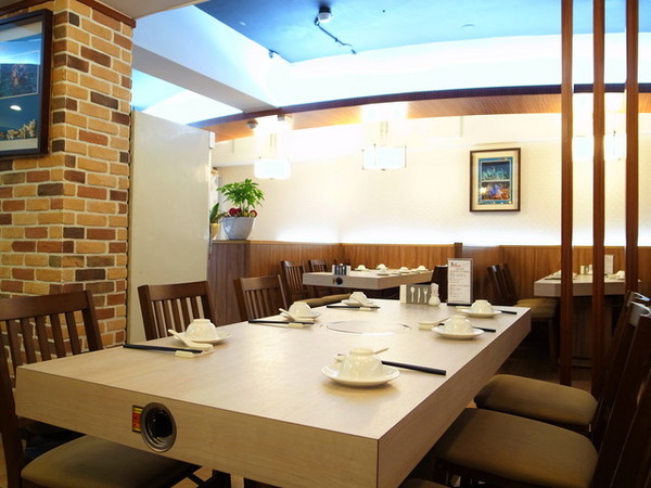 海人廚房：＜台北｜中山｜海鮮餐廳＞進擊的波士頓龍蝦之肌肉猛男又來摟～海人廚房