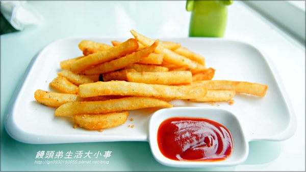 亨尼詩休閒茶館:【食記/新北市】亨尼詩休閒茶館(主餐篇)