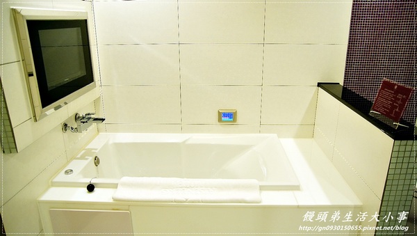 艾森堡時尚會館：【住宿／新北市】南洋風～總裁商務房♪♪艾森堡時尚會館♪♪