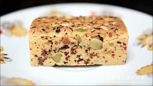 獨領鳳燒-關廟土鳳梨酥：【宅配】２０１２年鳳梨酥大賽♪♪獨領鳳燒-關廟土鳳梨酥♪♪