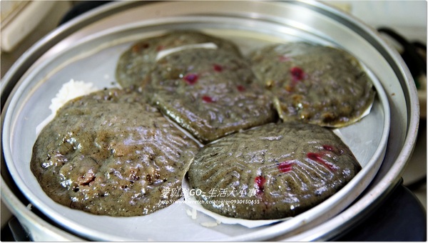 小烏龜草仔粿:【宅配/食記】傳統手作~讓我們來吃吃不同的草仔粿