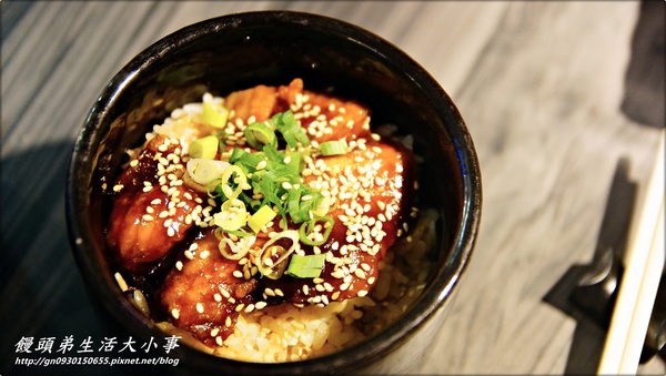 YS碳烤BAR：【食記/新北市】邊吃邊吶喊～超有ＦＵ的燒烤店♪♪YS碳烤BAR♪♪