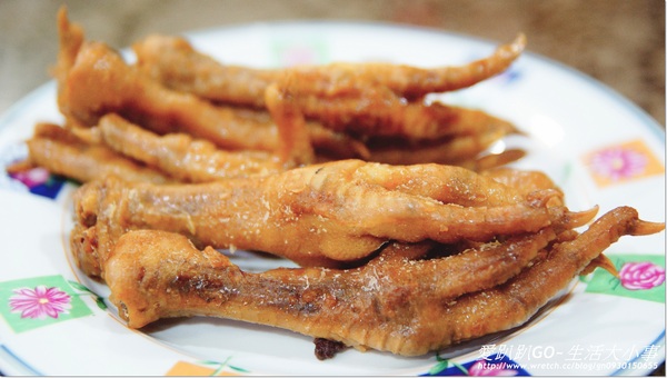 西井村蜂蜜滷味(安中店)：【試吃/食記】招蜂引蝶的好滋味~西井村滷味