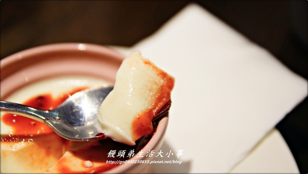 騎士花園：【食記/新北市】濃濃英式風格的下午茶餐廳♪♪騎士花園♪♪