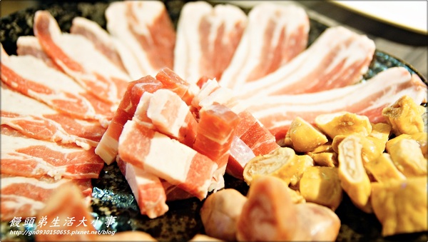 YS碳烤BAR：【食記/新北市】邊吃邊吶喊～超有ＦＵ的燒烤店♪♪YS碳烤BAR♪♪