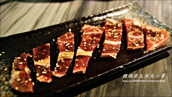 YS碳烤BAR：【食記/新北市】邊吃邊吶喊～超有ＦＵ的燒烤店♪♪YS碳烤BAR♪♪