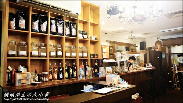 騎士花園：【食記/新北市】濃濃英式風格的下午茶餐廳♪♪騎士花園♪♪