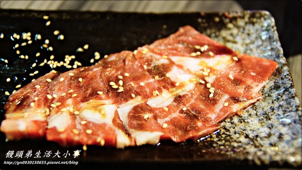 YS碳烤BAR：【食記/新北市】邊吃邊吶喊～超有ＦＵ的燒烤店♪♪YS碳烤BAR♪♪