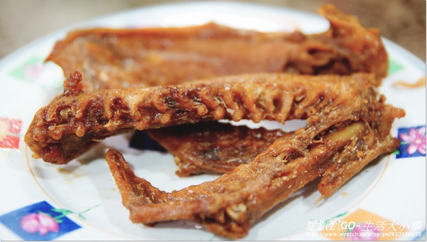 西井村蜂蜜滷味(安中店)：【試吃/食記】招蜂引蝶的好滋味~西井村滷味