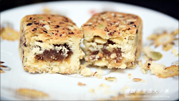 獨領鳳燒-關廟土鳳梨酥：【宅配】２０１２年鳳梨酥大賽♪♪獨領鳳燒-關廟土鳳梨酥♪♪