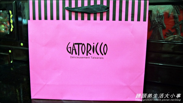 GATORiCCO 卡朵莉菓：【宅配】超豪華時尚鳳梨酥♪♪GATORiCCO 卡朵莉菓♪♪