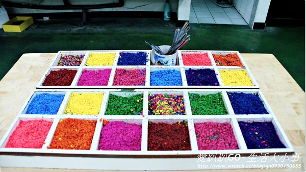 蠟藝彩繪館：【宜蘭/蘇澳】哇~超大的蠟筆居然是廁所..真是不可思議