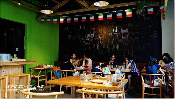 The V:F 舞蔬弄果:【食記/台北市】結合健康、環保、綠化的蔬果工廠~舞蔬弄果