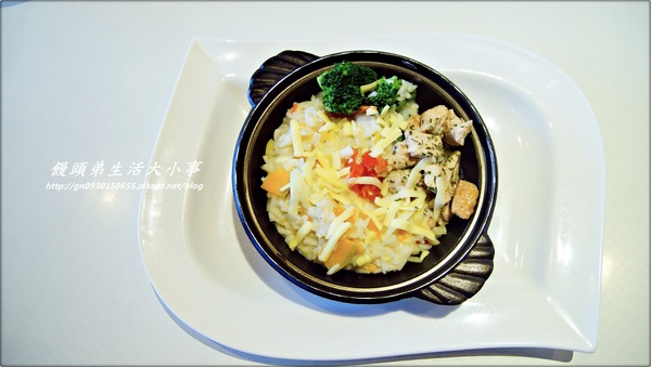 Pasta Holic:【食記/台北市】非吃不可蕃茄海鮮義大利麵♪♪Pasta Holic♪♪