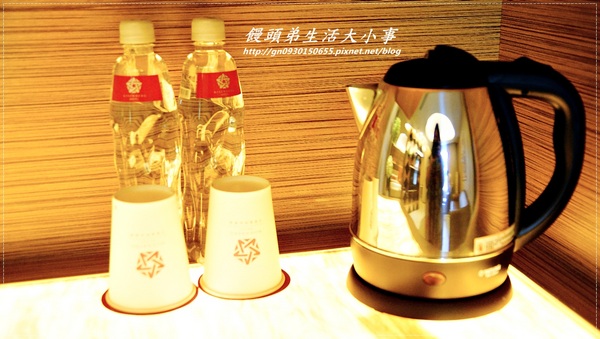 艾森堡時尚會館：【住宿／新北市】南洋風～總裁商務房♪♪艾森堡時尚會館♪♪