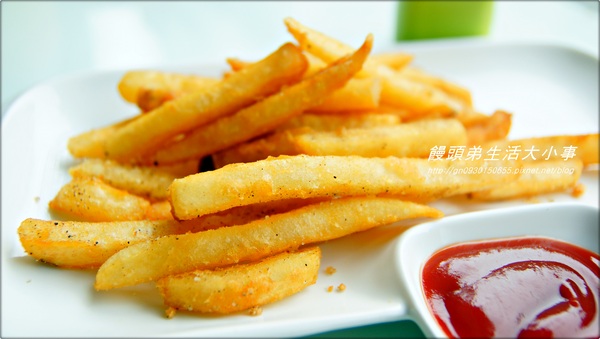 亨尼詩休閒茶館:【食記/新北市】亨尼詩休閒茶館(主餐篇)