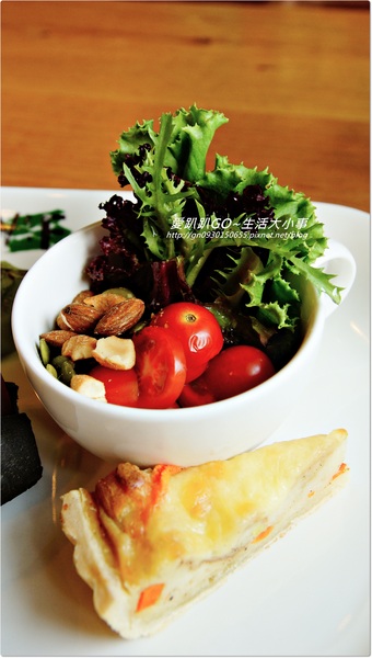 The V:F 舞蔬弄果:【食記/台北市】結合健康、環保、綠化的蔬果工廠~舞蔬弄果