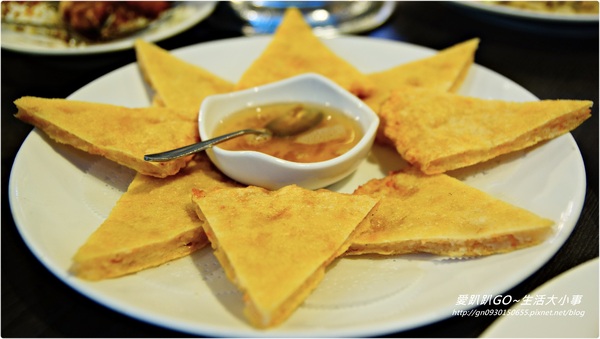 暹邏皇朝泰式料理:【食記/新北市】發現巷弄間美食泰式料理♪♪暹邏皇朝♪♪