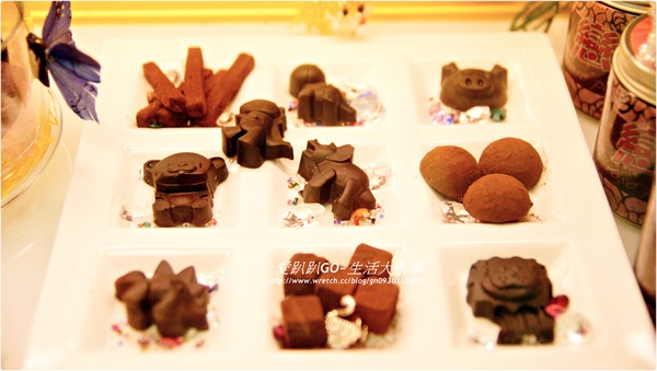 戀巧克手工黑巧克力專門店：【食記/新北市】你有吃過養生又健康全素的巧克力嗎？？