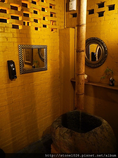 相片 13-8-29 下午8 14 49.jpg