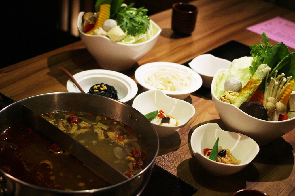 養心殿精緻鍋物 台北東區火鍋 餐廳 聚餐推薦