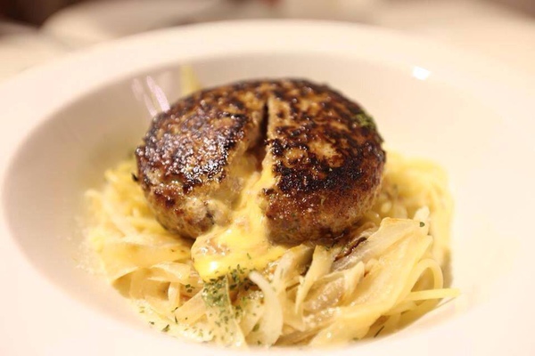 999297_10151878112642834_1234151049_n