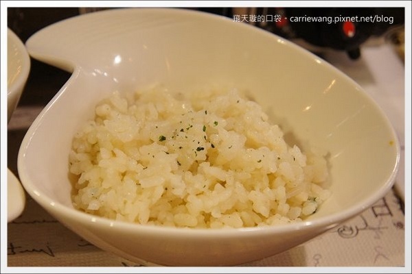 日漫咖啡:【台中咖啡館】日漫咖啡.La Vie Cafe。北屯大坑地區Tiffany風的複合式咖啡館推薦