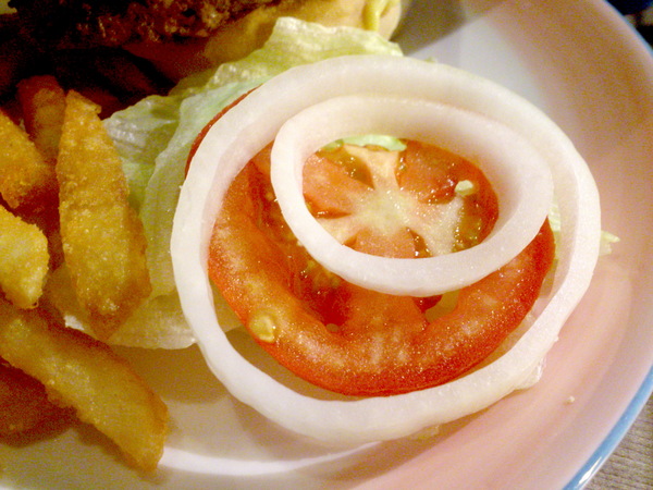 The Burger(二店)：【台北新莊】輔大周邊校園美食惹堡The Burger擊敗鬆餅公主還開了二店！CP值有高！