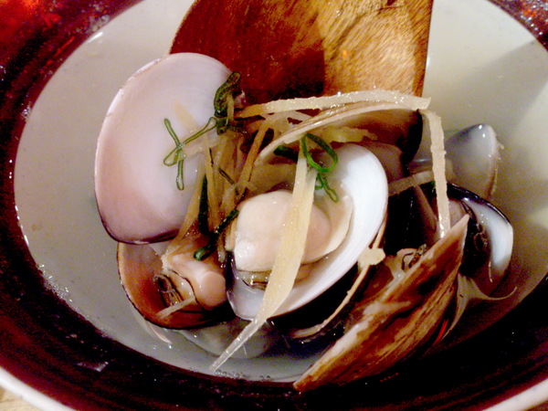 友達居酒屋:【口碑卷49】熱鬧東區下班喝酒聊天的好去處!友達居酒屋!