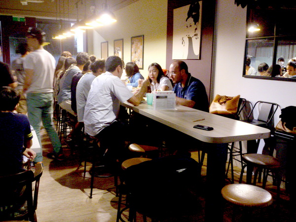 The Burger(二店)：【台北新莊】輔大周邊校園美食惹堡The Burger擊敗鬆餅公主還開了二店！CP值有高！