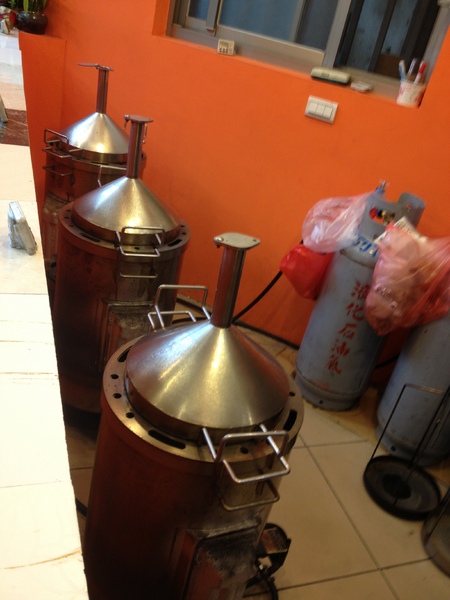 艋舺烤雞工坊：艋舺烤雞工坊