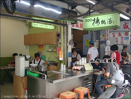 楊哥楊桃湯：［台南中西］國華街永樂市場。古早味楊桃湯