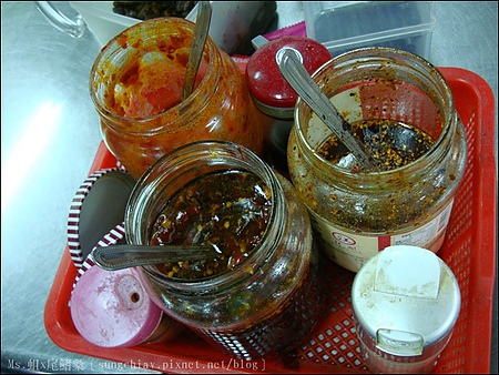 737正宗火雞發：［台北內湖］737巷夜市火雞發｜嘉義火雞肉飯．魯肉飯