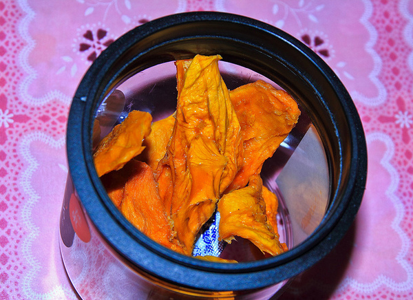 芒果樣：[口碑⑯]【屏東枋山鄉】芒果樣。自然熟成水果乾品嚐