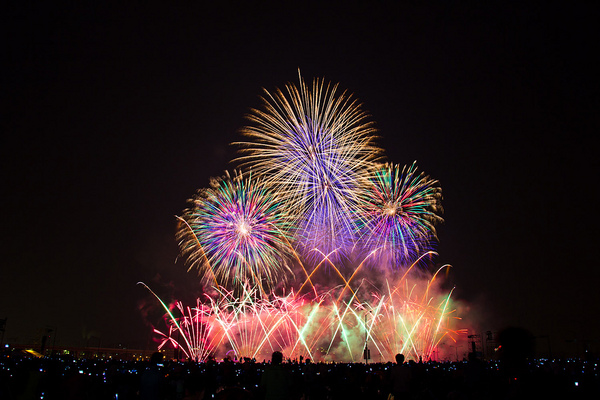 2012國慶煙火：[活動]【苗栗】2012國慶煙火。絢麗奪目的饗宴